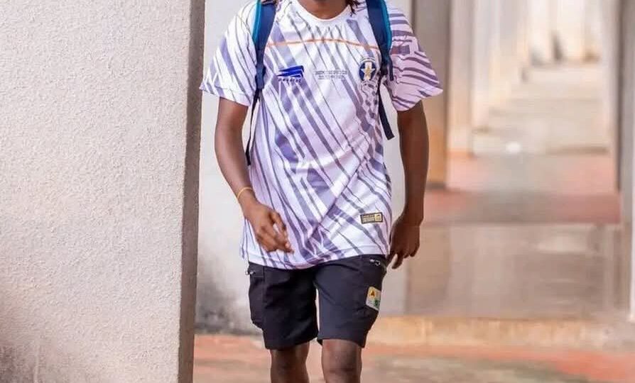 NPFL: Algerian club USM Khenchela move to sign Shooting Stars midfielder