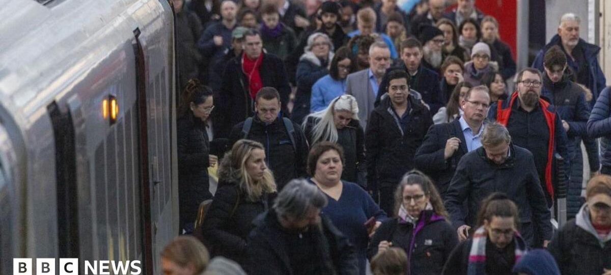 The 10 most overcrowded commuter trains revealed