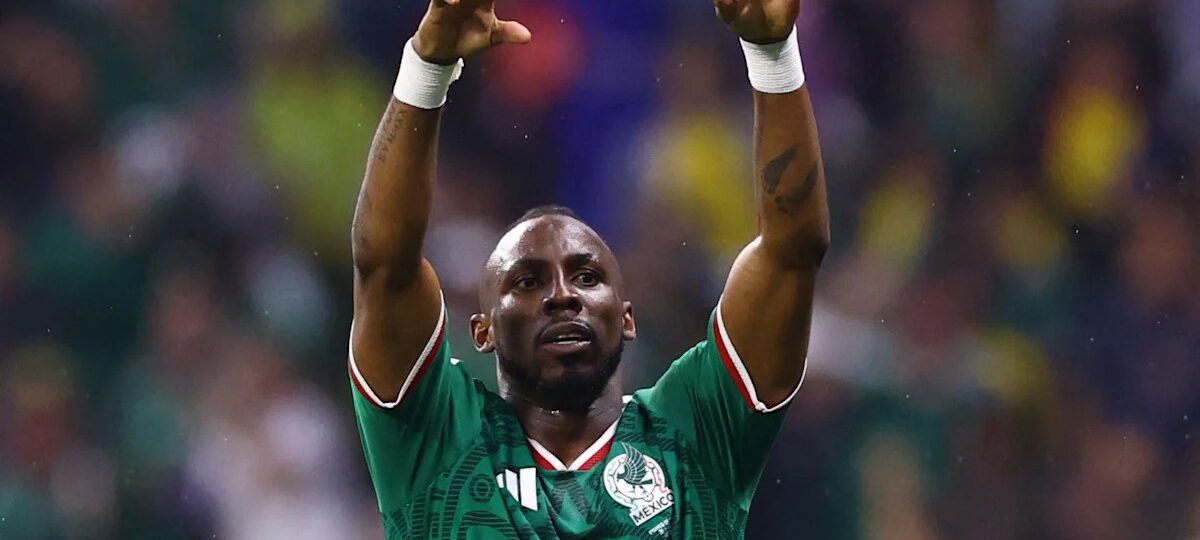 From immigrant to unlikely Mexico hero: Julián Quiñones pushes El Tri to World Cup history