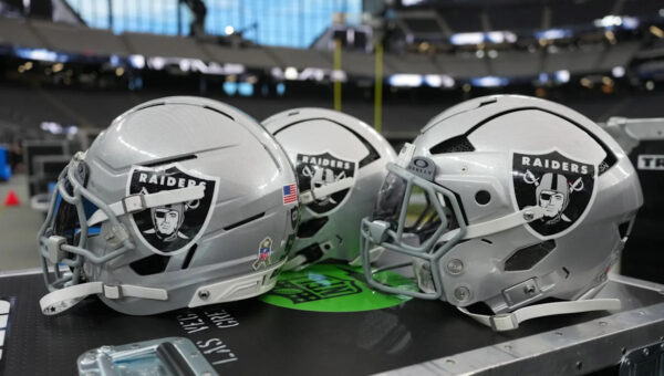 Raiders sign 3 free agents, cut 3 ahead of training camp report day