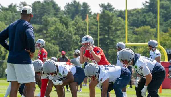 Jared Wilson focused on building connection with Drake Maye at center