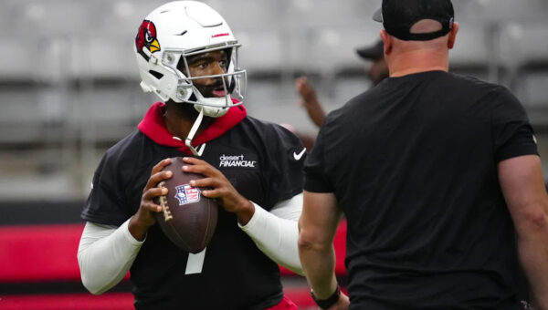 Jacoby Brissett practices on first day of Cardinals training camp