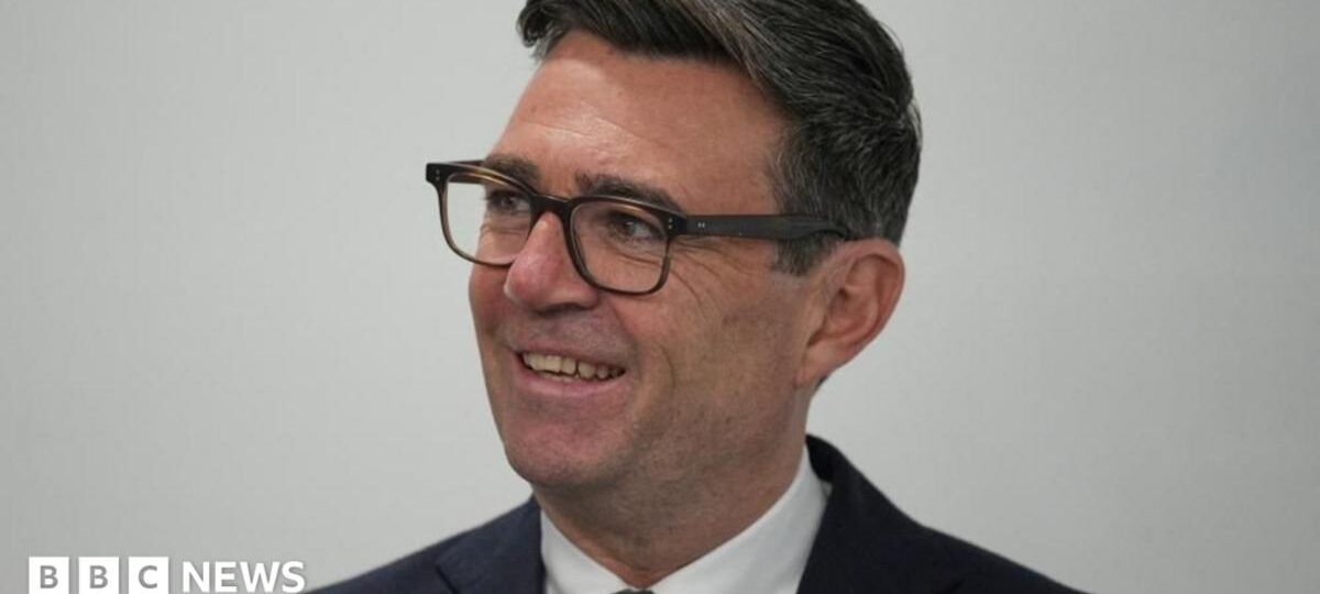 PM to spend first day working from northern branch of No 10