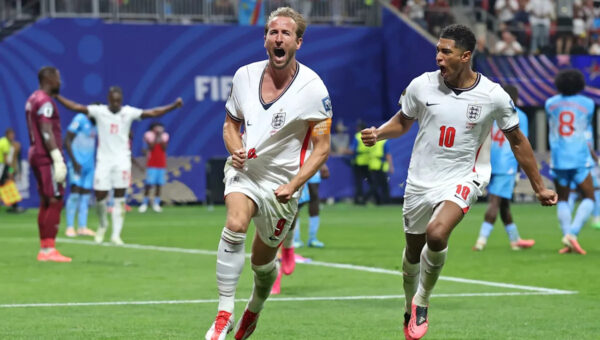 England 2-1 DR Congo: Kane brace rescues round of 16 spot