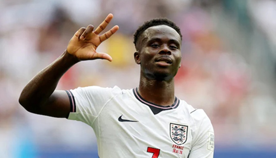 Third-place showdown hat-trick cannot lessen pain of semifinal loss for England star Bukayo Saka (Video)