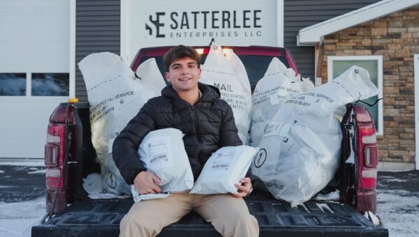 Every business owner can learn from these teen entrepreneurs using social media to grow their companies