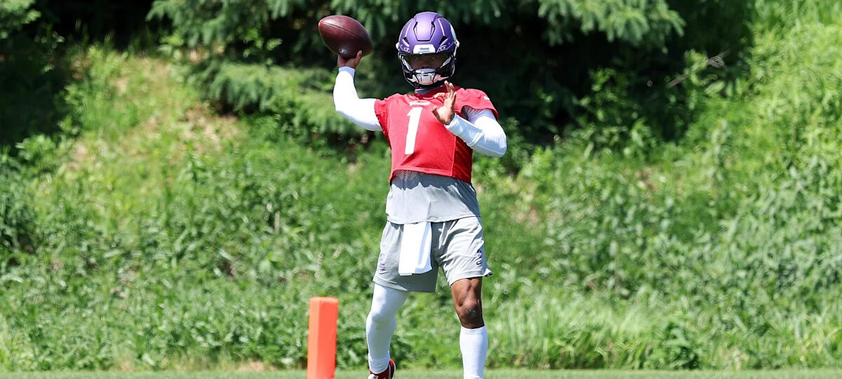 Analyst regrades the Vikings signing of Kyler Murray