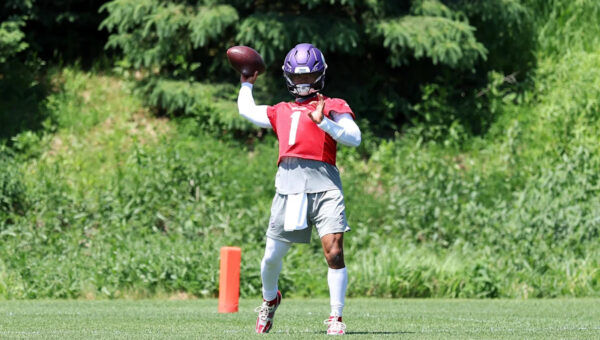 Analyst regrades the Vikings signing of Kyler Murray