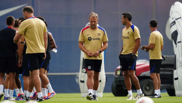 Hansi Flick to assess at least 10 La Masia talents during Barcelona pre-season