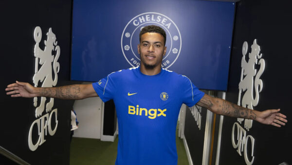 Official: Chelsea sign Morgan Rogers from Aston Villa