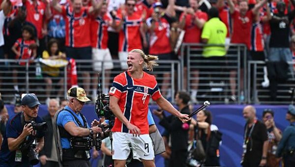 Watch: Man City star Erling Haaland scores two sensational late goals to dump Brazil out of the World Cup