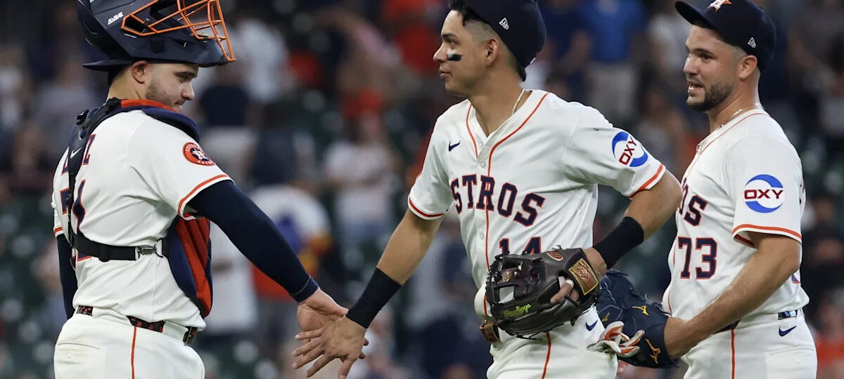 Former Astros pitcher, 30, announces immediate retirement from baseball