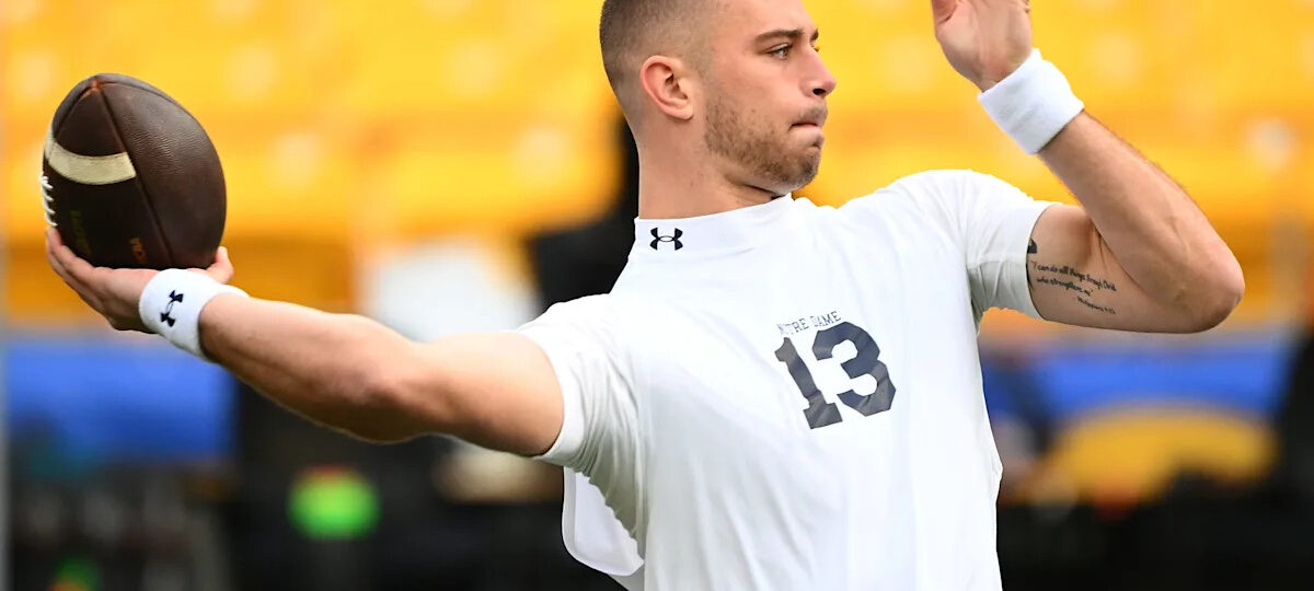 2027 mock links Steelers to a rising quarterback prospect