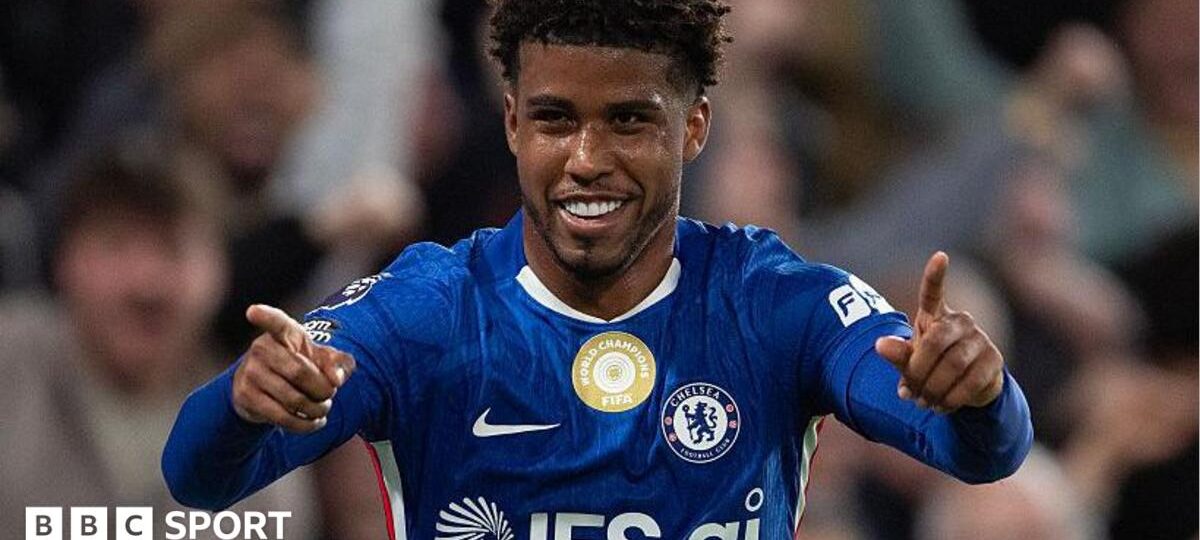 Man Utd agree deal for Chelsea's Santos