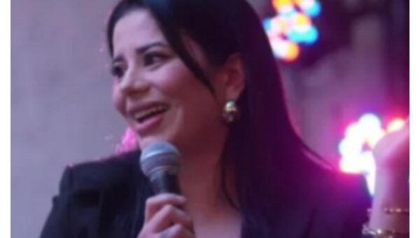 Former adult entertainer sworn in as senator in Colombia