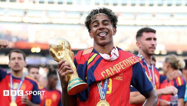 Victory for football? Spain see off ’embarrassing’ Argentina