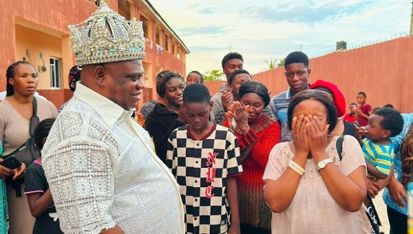 South Africa Returnees Find Shelter At OPM, Seek Government Support