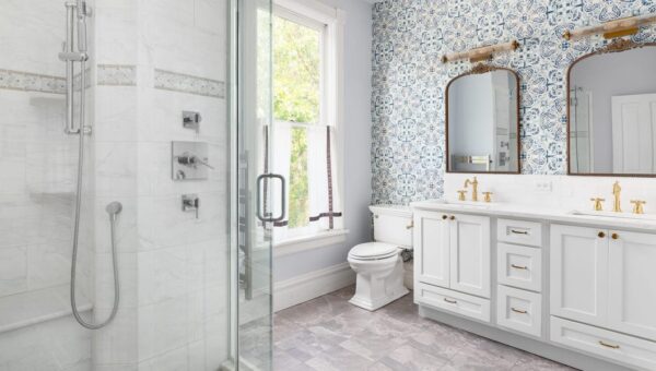 11 things to get rid of in your bathroom, according to interior designers