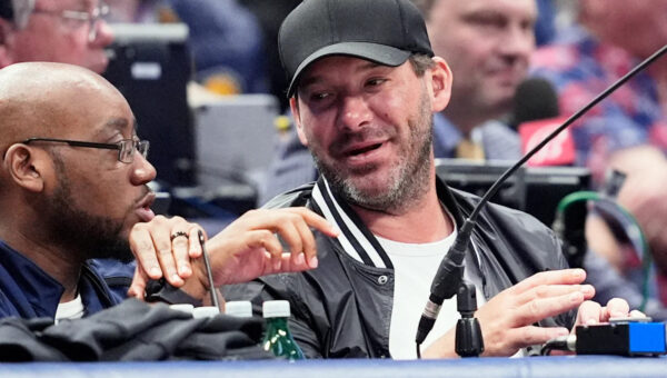 Romo on leave from CBS Sports after arrest on suspicion of operating vehicle under the influence