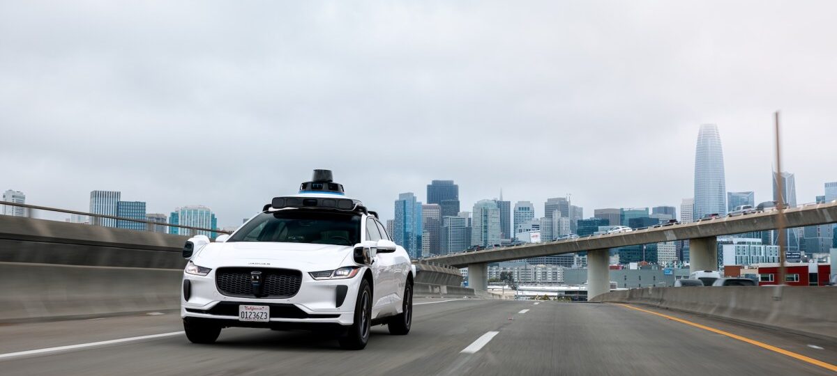 Waymo robotaxis are starting to return to freeways