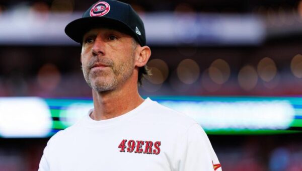 49ers coach Kyle Shanahan involved in car accident