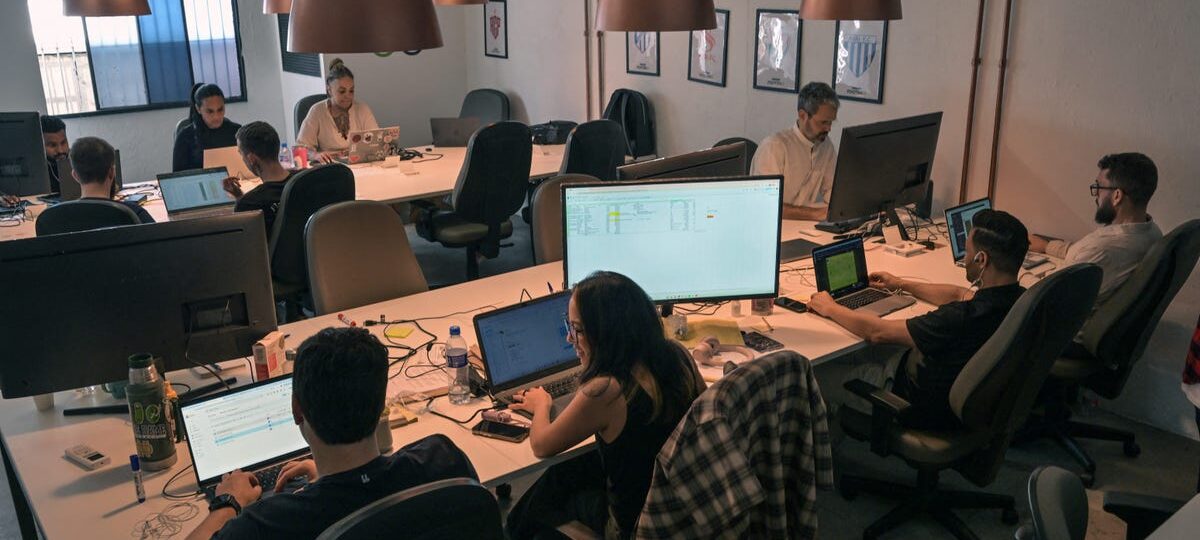 Sierra cofounder says some of his best employees are AI-savvy 22-year-olds