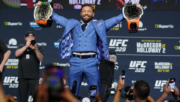 Conor McGregor serenades crowd with his rendition of Oasis’ ‘Wonderwall’ ahead of UFC 329