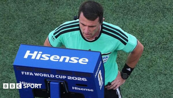 Only use VAR when error blatant – referee chiefs
