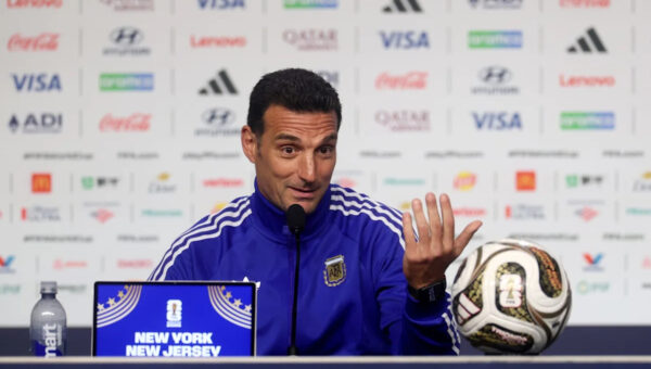 Argentina boss reveals the only way to stop Barcelona sensation Lamine Yamal: ‘I wish we could…’