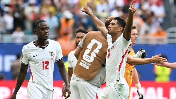 World Cup highlights: France & England in a 10-goal classic