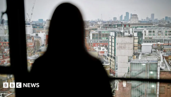 Government offers to meet woman abused by neo-Nazi MI5 agent