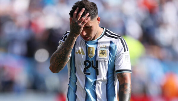 Enzo Fernández sees red as Spain beat Argentina to win the 2026 World Cup