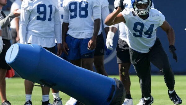 Colts training camp battles: How does DT rotation shake out?