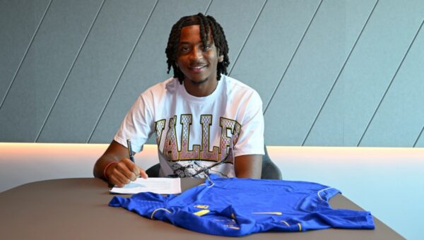 Chelsea announces deal for Dante Waite