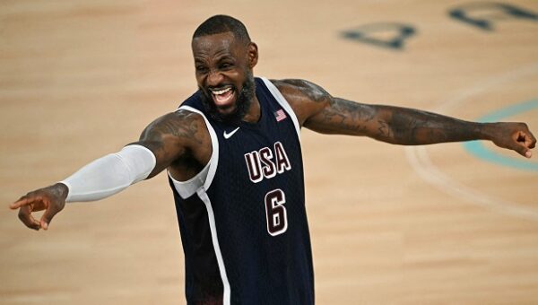 LeBron James Joins Philadelphia 76ers, Eyes One Last NBA Title