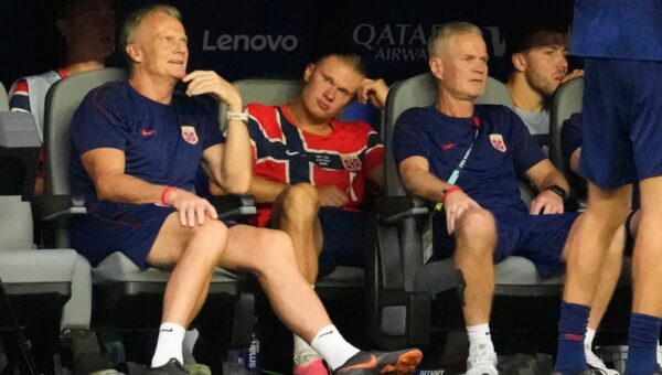 Is Erling Haaland injured? Norway star bizarrely replaced vs England in World Cup quarter-final