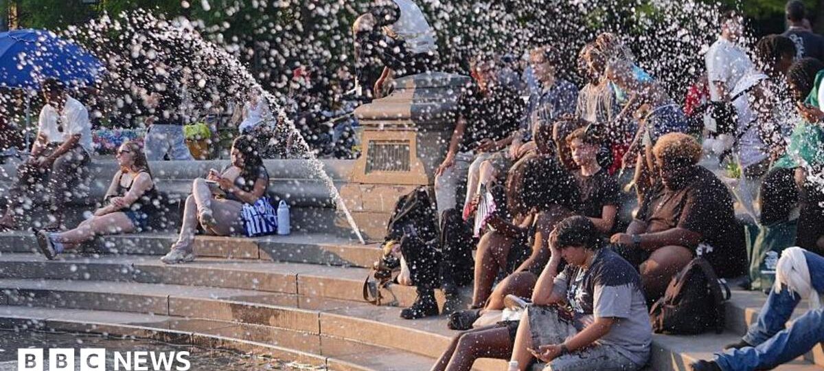 Dangerous US heatwave looms over 4 July holiday, World Cup and Swift wedding