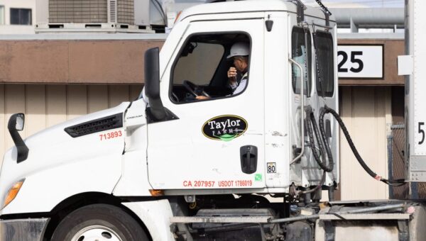 Taylor Farms highlighted an FDA mistake. PR veterans say it muddied the message.