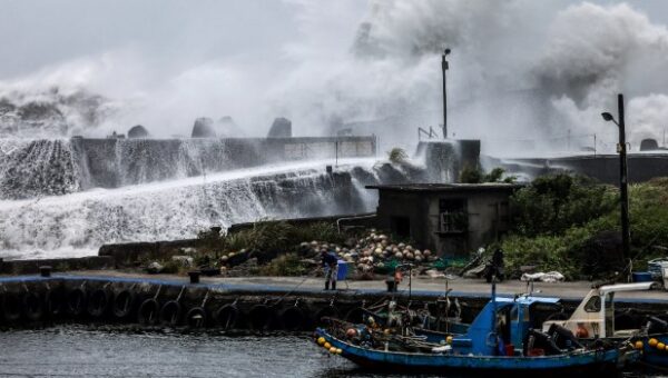 Over 900,000 Flee Their Homes In China Ahead Of Typhoon