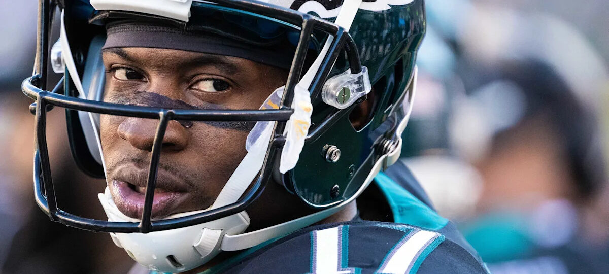 Former NFL WR Alshon Jeffery reportedly reaches conditional agreement to have felony insurance fraud charges dropped