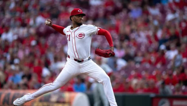 Padres ‘perfect’ trade target if they buy is a $53M Reds All-Star pitcher