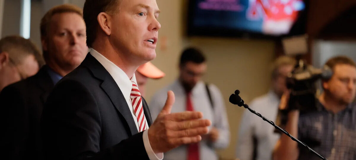 Wisconsin Badgers officially hire Shawn Eichorst as next athletic director
