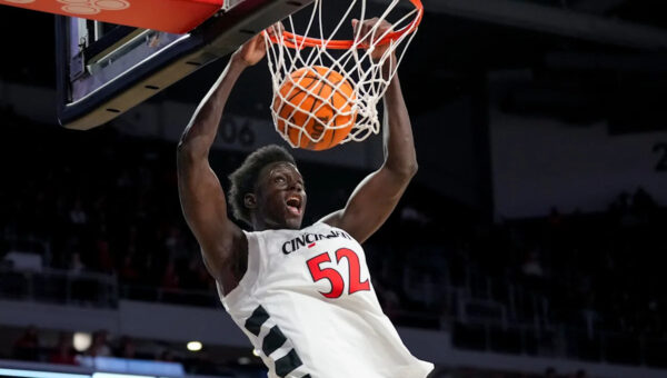 Moustapha Thiam, ex-UC Bearcats center, staying at Michigan | Report
