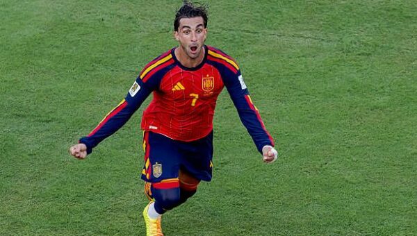 Watch: Ferran Torres smashes home what could be the World Cup 2026 winner