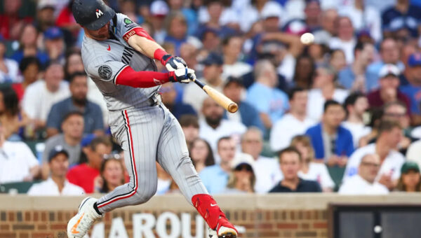 Jeffers hits 3-run HR to back Ober in the Twins’ 5-2 win over the Cubs