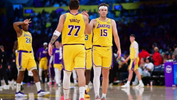 Lakers officially complete $185 million contract to set undrafted free agent record