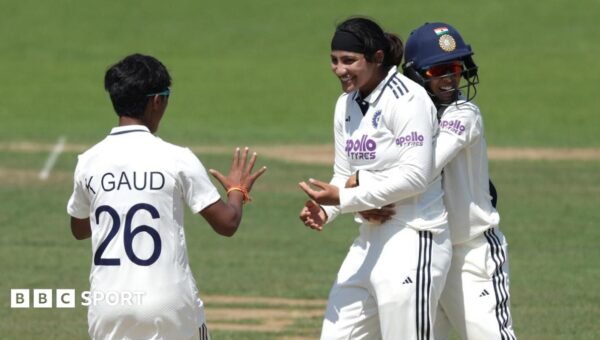 England outplayed by India in crushing Test defeat