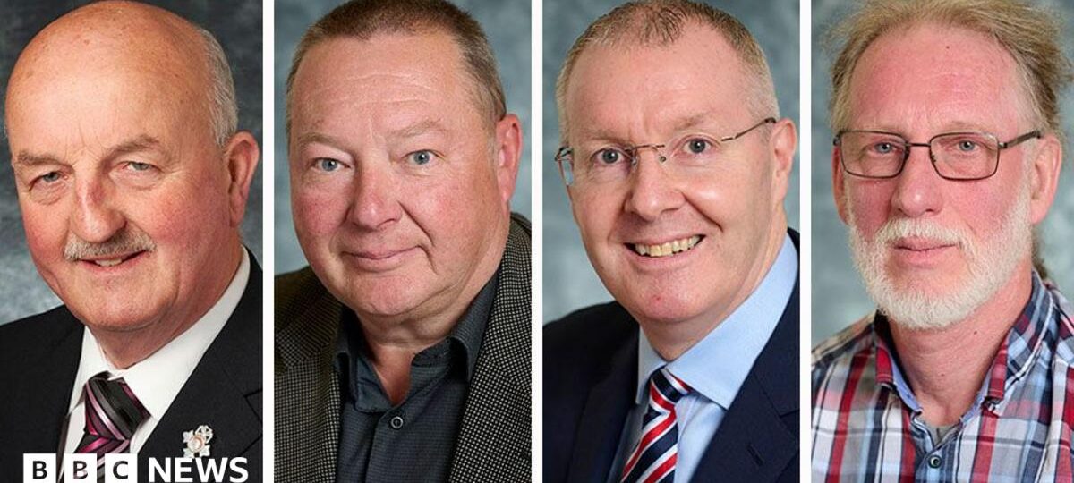 Resignations after male councillors vote for rapist taxi driver to keep license