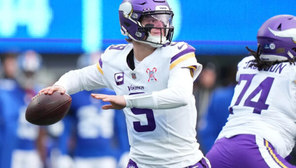 J.J. McCarthy shaded by former NFL GM when talking about Ty Simpson