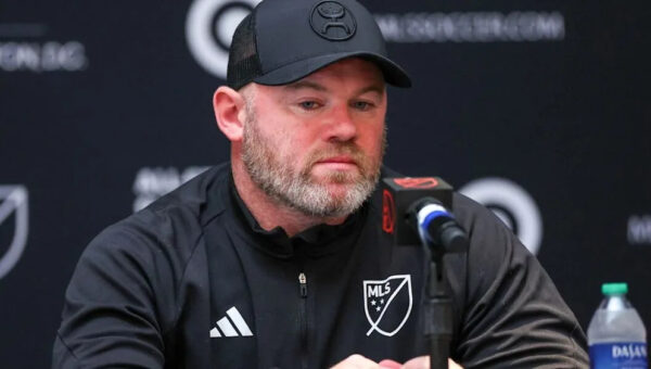 England Legend Wayne Rooney Calls World Cup Halftime Show ‘Cr-p’